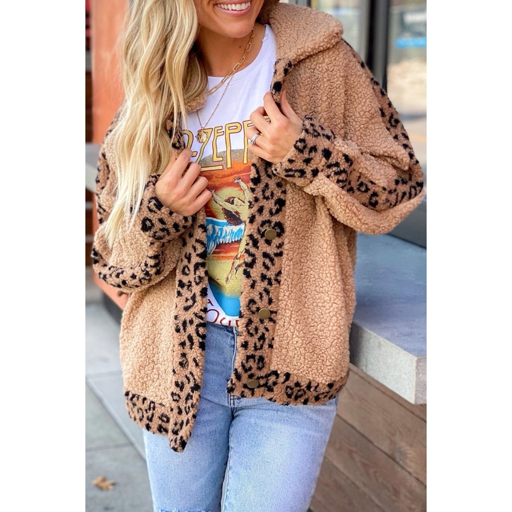 Leopard Trim Sherpa Jacket